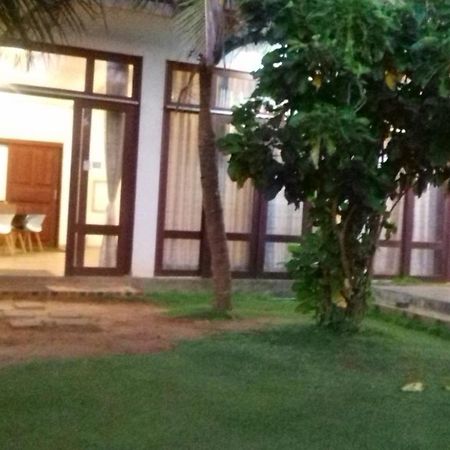 Hi Win Hotel Chilaw Exterior foto