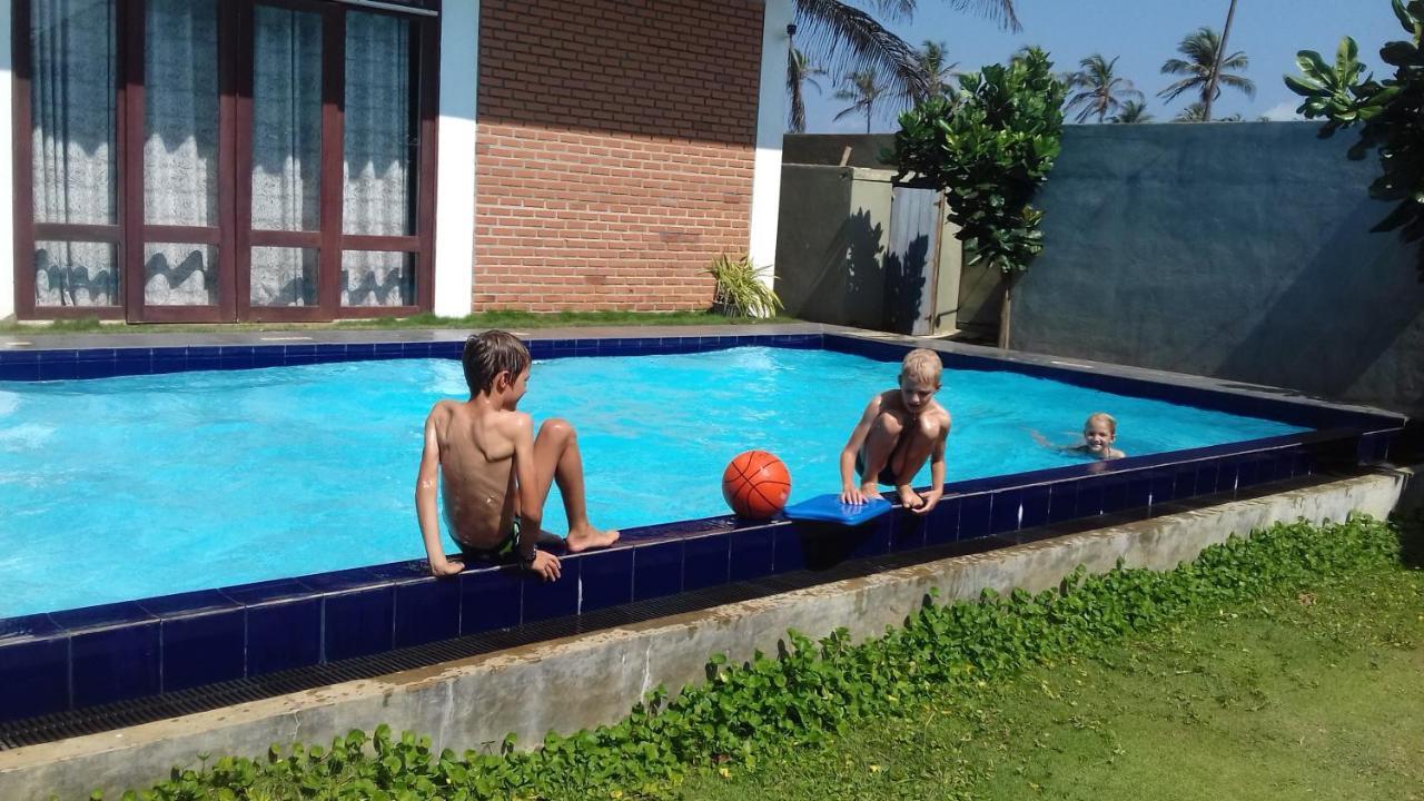 Hi Win Hotel Chilaw Exterior foto